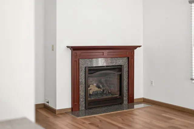 782 Sunset CIRCLE gallery image 26
