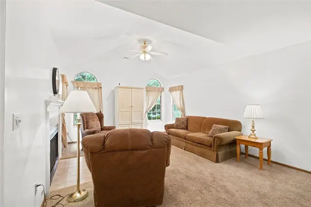 79 Ashford Drive 79 gallery image 6