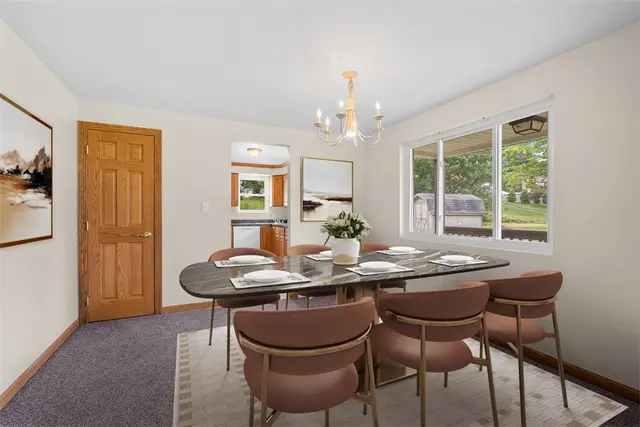 7911 Roderick Dr gallery image 3