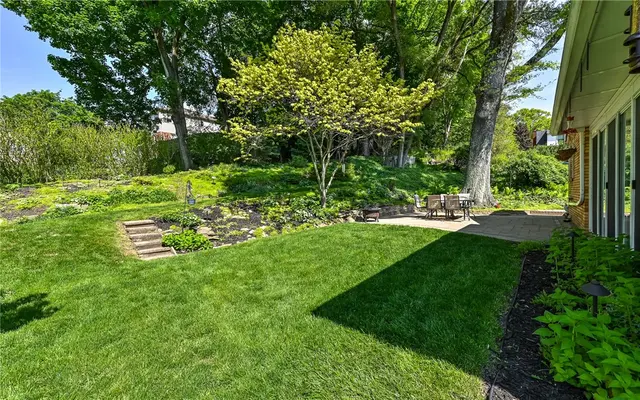 7921 Marmion Dr gallery image 18
