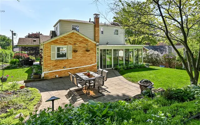 7921 Marmion Dr gallery image 23