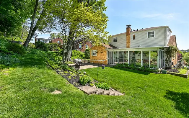 7921 Marmion Dr gallery image 36