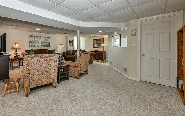 7921 Marmion Dr gallery image 46