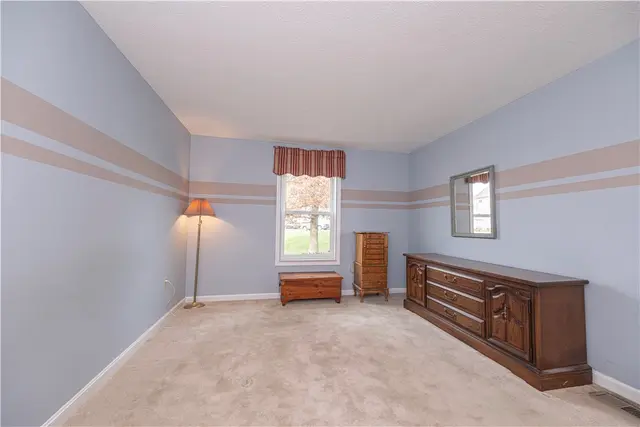 793 Sunset Cir gallery image 24
