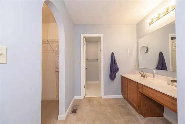 793 Sunset Cir gallery image 35