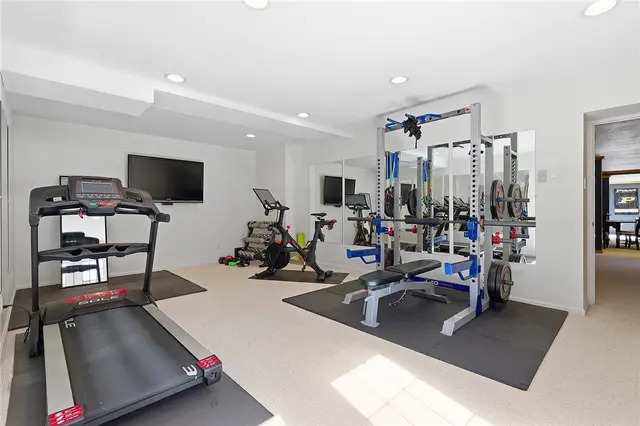8 Harvester Court gallery image 33