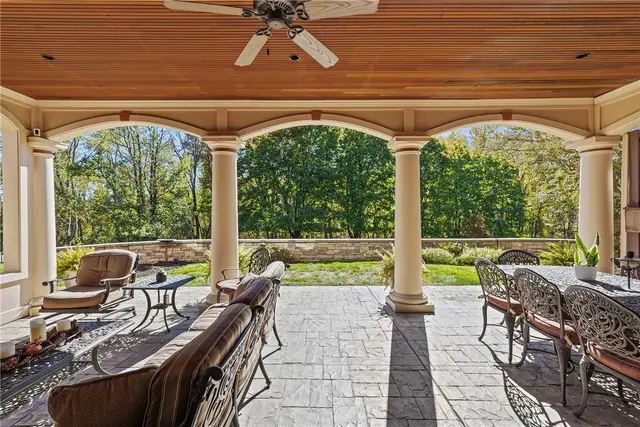 8 Harvester Court gallery image 34