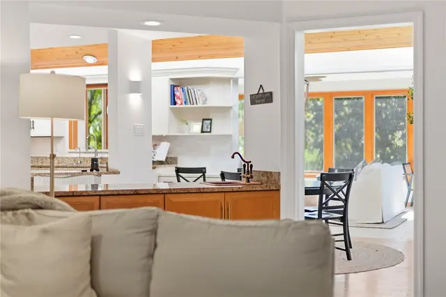 8 Harvester Court gallery image 46