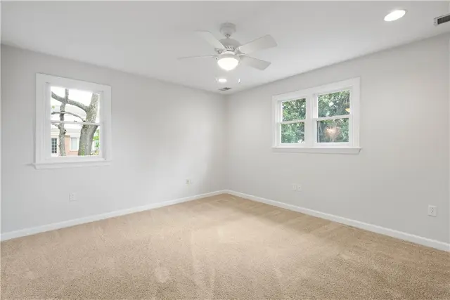 8008 Bayard Ct. gallery image 10