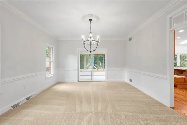 8008 Bayard Ct. gallery image 13