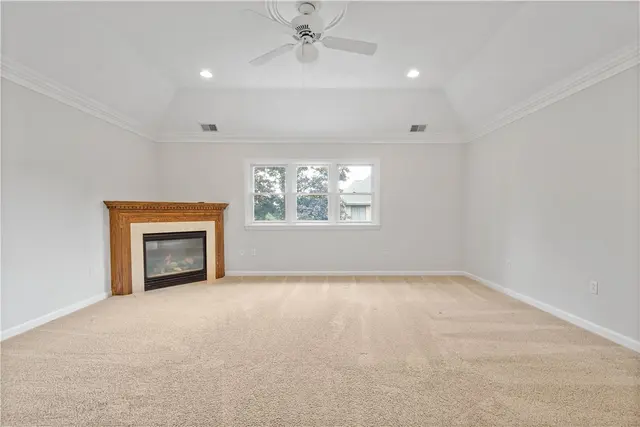8008 Bayard Ct. gallery image 14