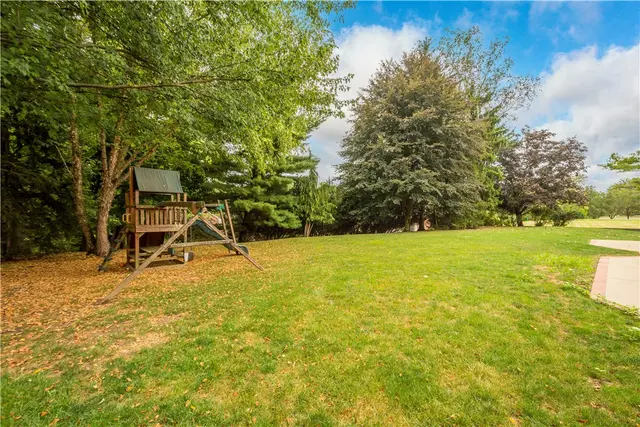 8008 Bayard Ct. gallery image 25