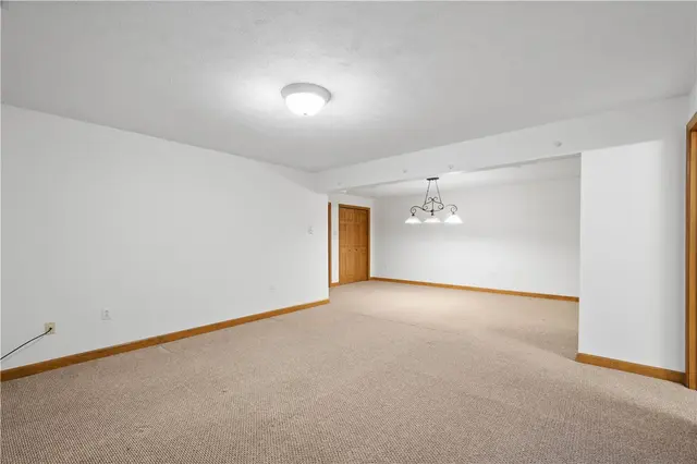 8008 Bayard Ct. gallery image 28