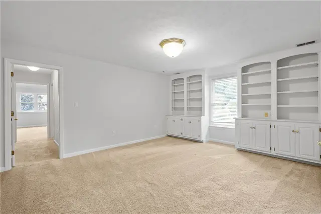8008 Bayard Ct. gallery image 32