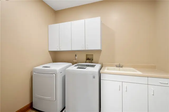 8008 Bayard Ct. gallery image 44