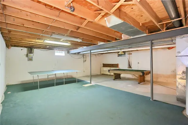 8008 Lingay Dr gallery image 13