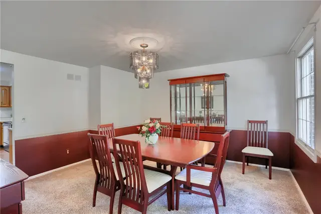 8008 Lingay Dr gallery image 49
