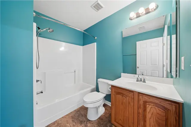801 Norwegian Spruce Dr gallery image 8