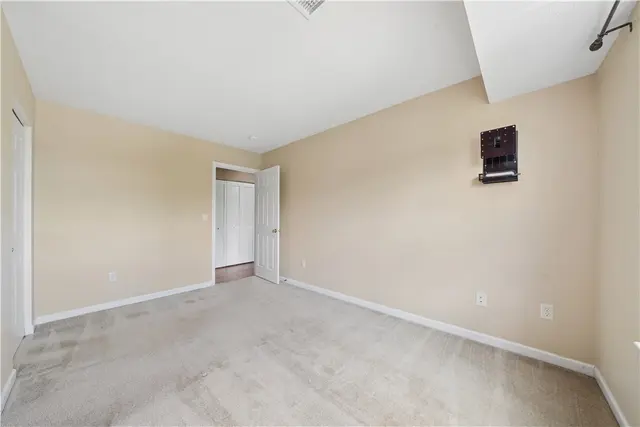801 Norwegian Spruce Dr gallery image 9