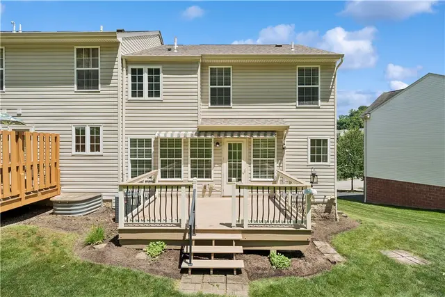 801 Norwegian Spruce Dr gallery image 16