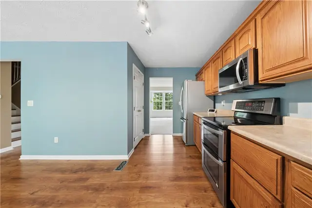 801 Norwegian Spruce Dr gallery image 27