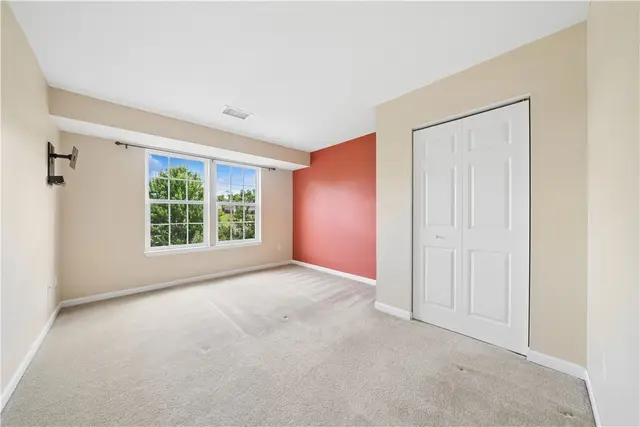 801 Norwegian Spruce Dr gallery image 29