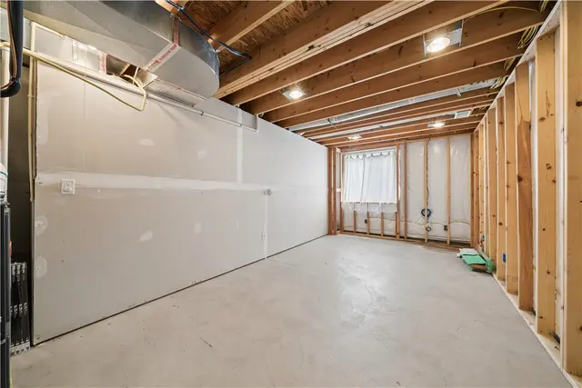 801 Norwegian Spruce Dr gallery image 30