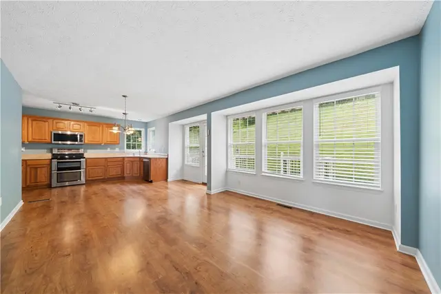 801 Norwegian Spruce Dr gallery image 34