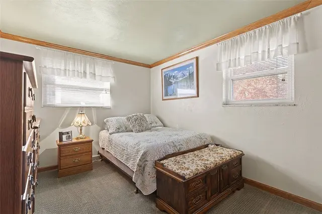 801 Redstone Dr gallery image 40