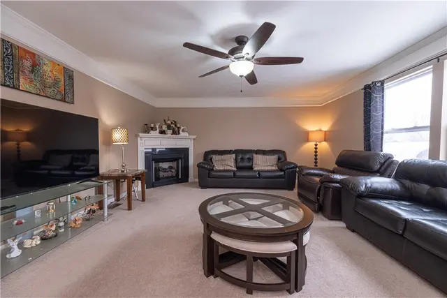 8010 Maureen Dr gallery image 27