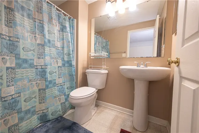 8010 Maureen Dr gallery image 44