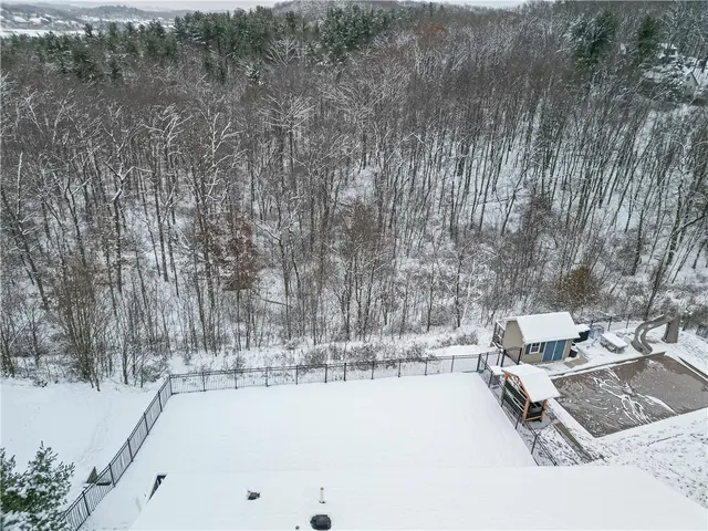 8010 Maureen Dr gallery image 47