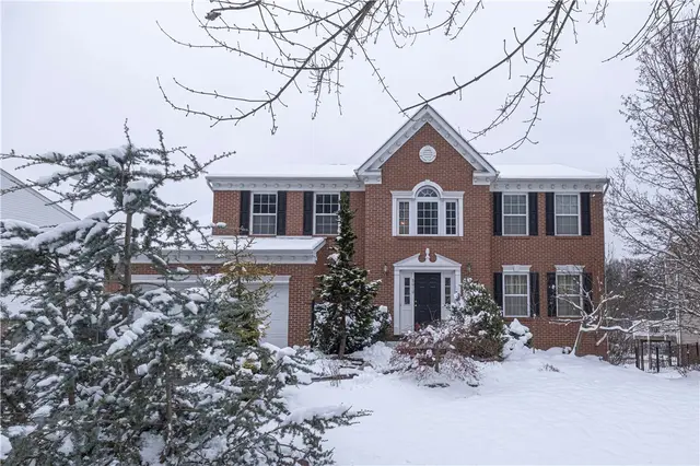 8010 Maureen Dr