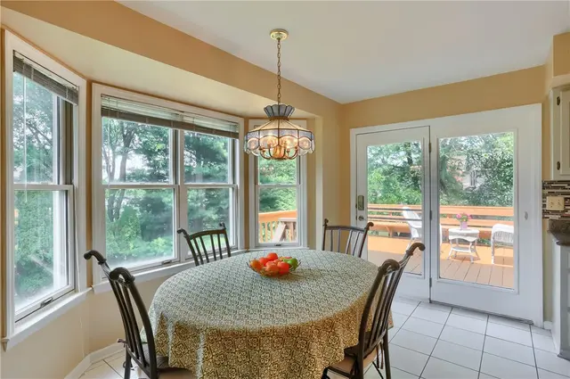 802 Birch Field Ct gallery image 4