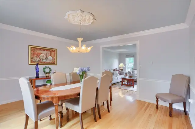 802 Birch Field Ct gallery image 5