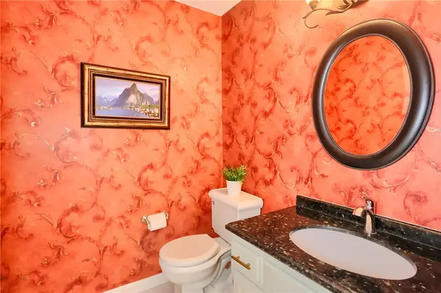 802 Birch Field Ct gallery image 32