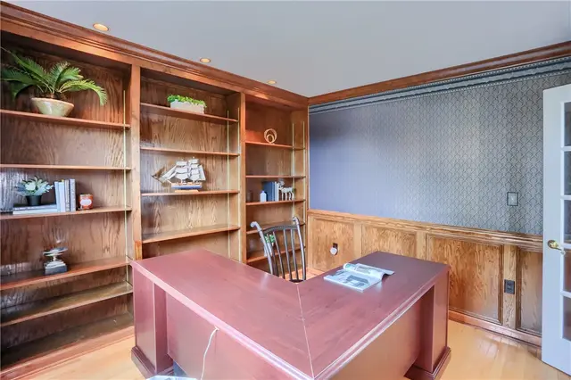 802 Birch Field Ct gallery image 35