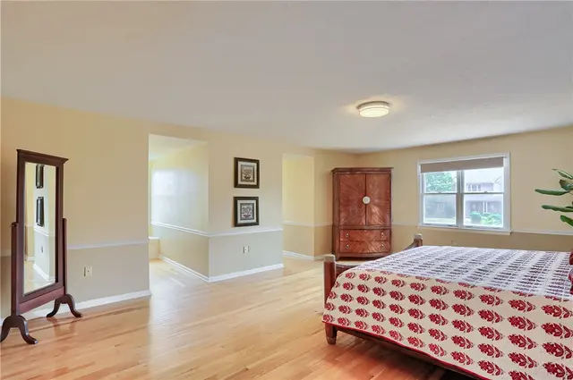 802 Birch Field Ct gallery image 36