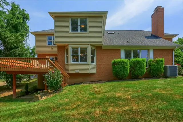 802 Birch Field Ct gallery image 39
