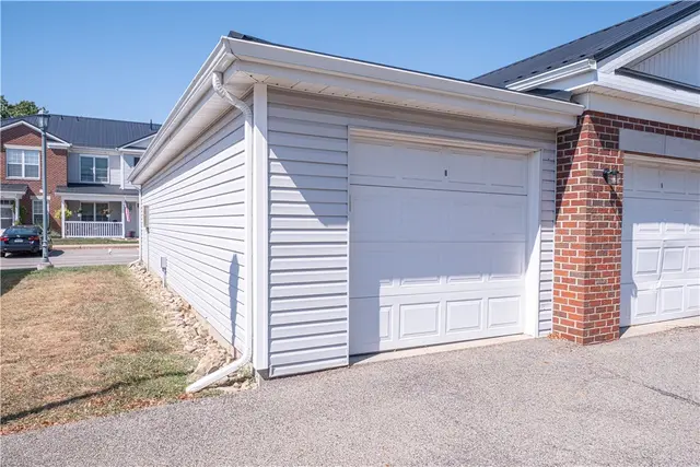 802 Sonie Dr. gallery image 3
