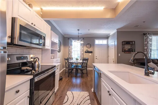 802 Sonie Dr. gallery image 17