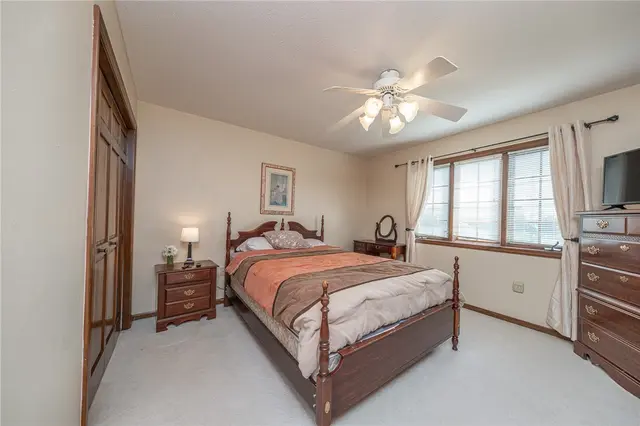 803 Birch Field Ct gallery image 15