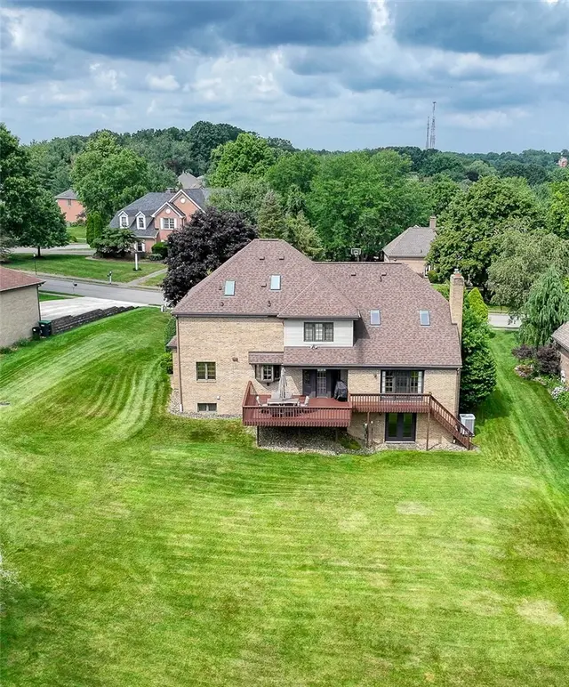 803 Birch Field Ct gallery image 18