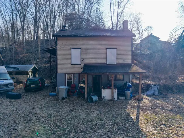 803 Burchfield Road gallery image 8