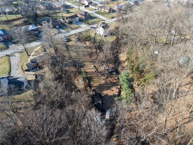 803 Burchfield Road gallery image 16