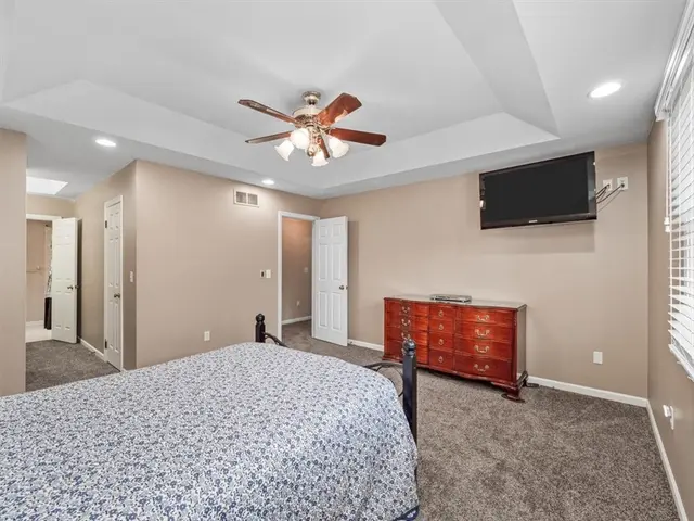 803 Trowbridge Place gallery image 4