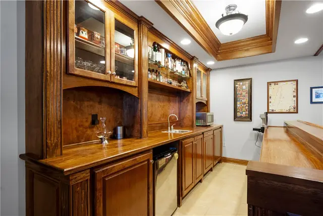 805 Chapel Hill Ct. gallery image 5