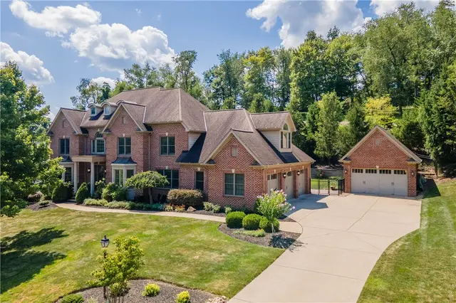 805 Chapel Hill Ct. gallery image 6