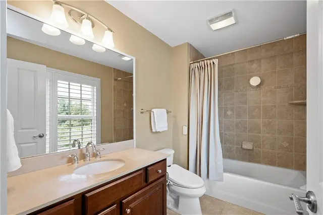 805 Chapel Hill Ct. gallery image 34