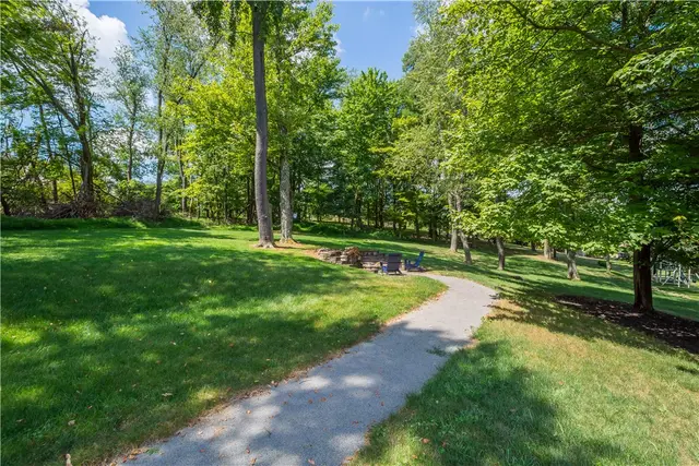 805 Chapel Hill Ct. gallery image 46